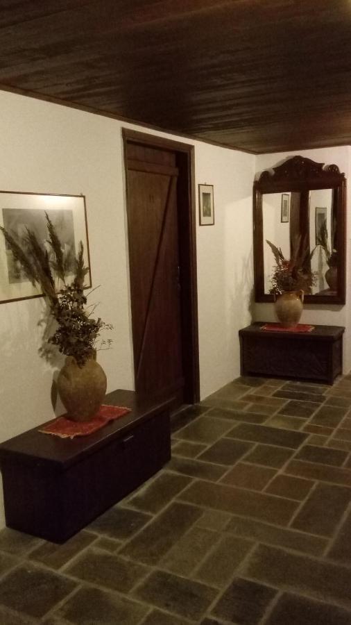 Hôtel Tsitsiris Castle à Stavríon Extérieur photo